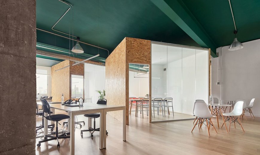 Recyclable Materials Shape a Modern Office Inside Industrial Building in Barcelona